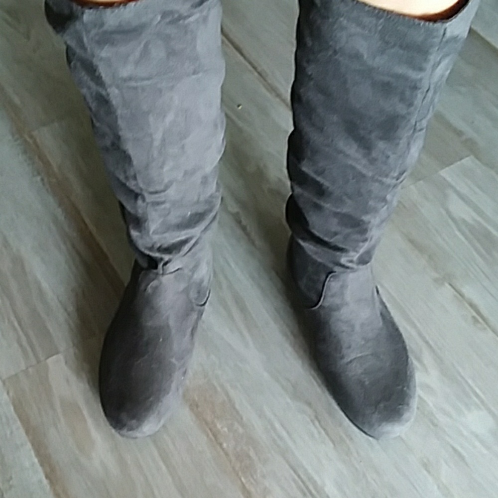 gray suede boots